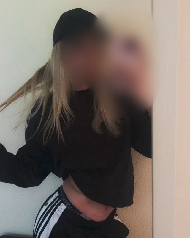 Amandine - Image 2